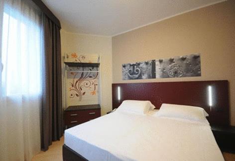 Hotel Fiera Ріміні Екстер'єр фото
