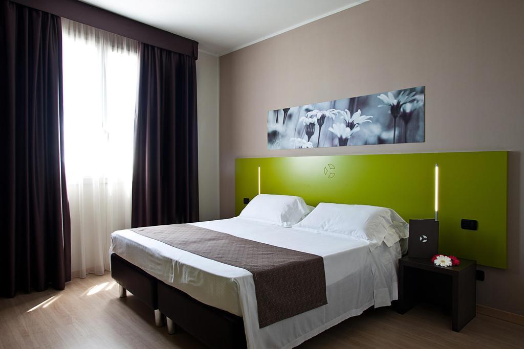Hotel Fiera Ріміні Екстер'єр фото